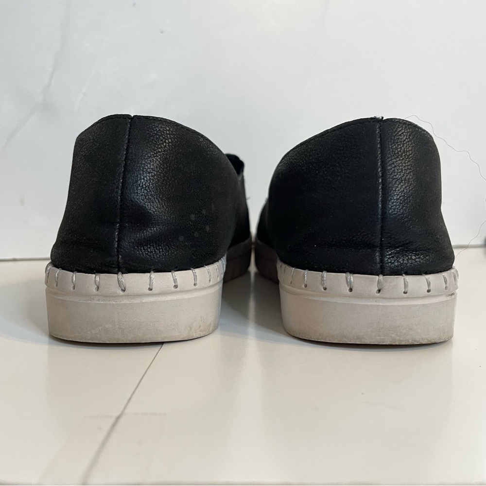 Easy Street Womens Bowen Faux Suede Slip-On Loafers Black Casual Size 7.5 - Picture 4 of 12